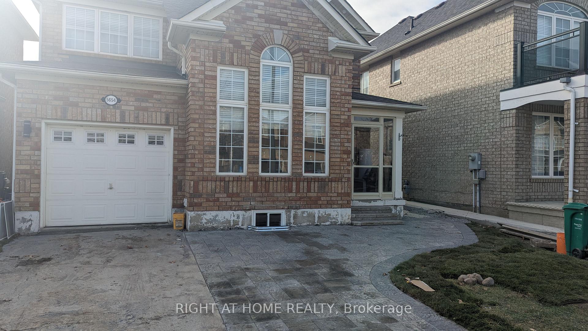 Basement Unit - 5654 Churchill Meadows Boulevard Mississauga Ontario Canada Rent residential Jude Rahmouni Right at Home Realty, Brokerage*