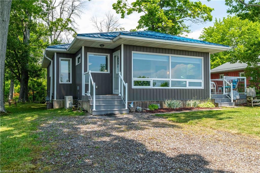 2399 Lakeshore Road Dunnville Ontario Canada Sale residential Kimberly Davy Sutton Group Innovative Realty Inc., Brokerage*