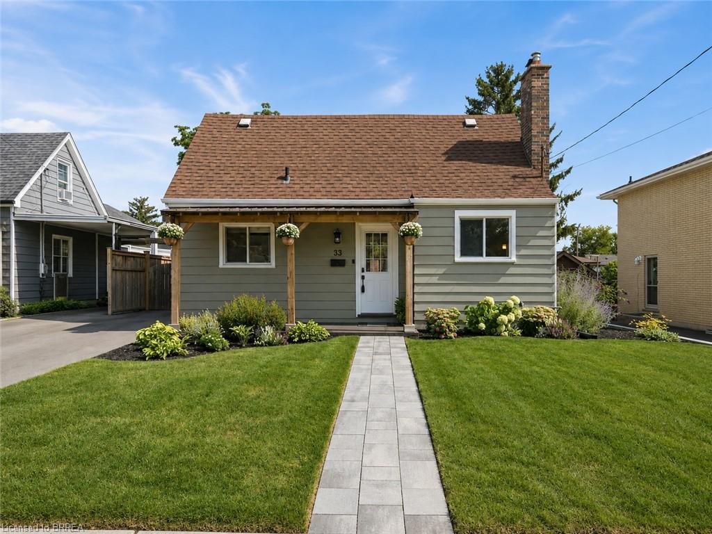 33 Wood Street Brantford Ontario Canada Sale residential Peter Costabile Realty Advisors & Co.  |  REAL BROKER ONTARIO LTD. BROKERAGE