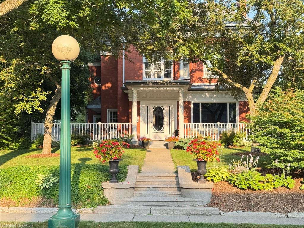 42 Lansdowne Road N Cambridge Ontario Canada Sale residential   InCom Brokerage Sample