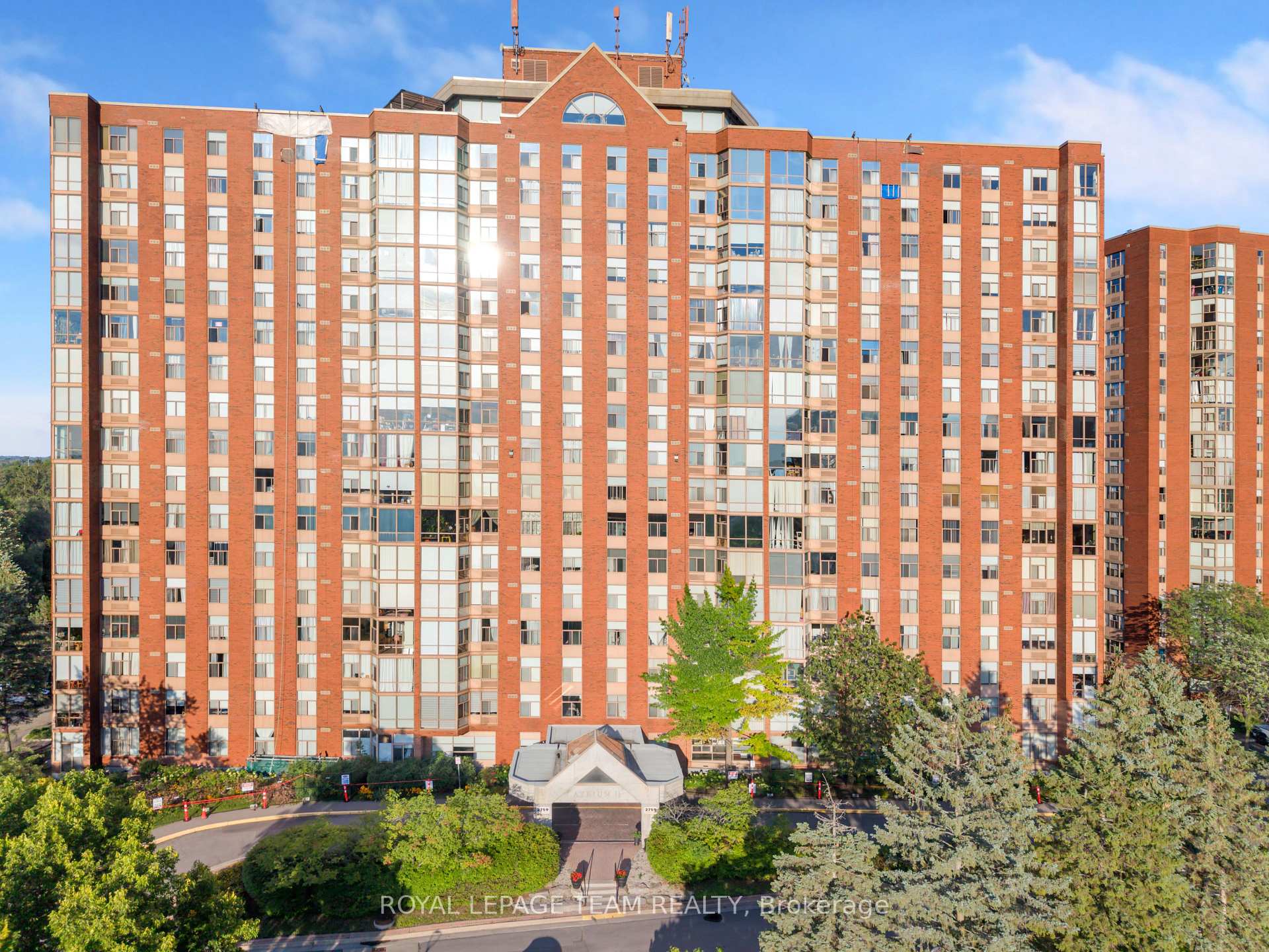 501 - 2759 Carousel Crescent Ottawa Ontario Canada Sale residential   Colleen Lyle Real Estate Team