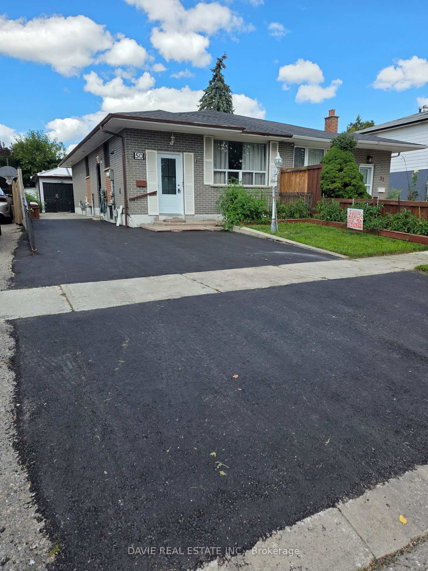 Upper - 50 Crawford Drive Brampton Ontario Canada Rent residential   REAL CITY REALTY INC.