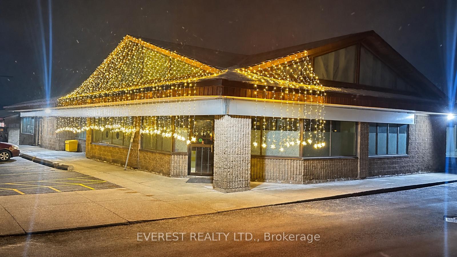 9 - 148 Queen Street W Brampton Ontario Canada Sale commercial   REAL CITY REALTY INC.