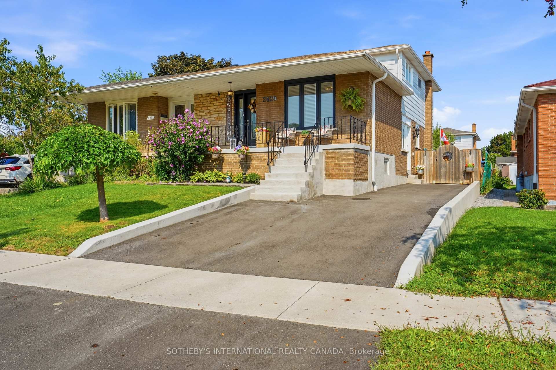2429 Whaley Drive Mississauga Ontario Canada Sale residential Jo-Ann Folino SOTHEBY'S INTERNATIONAL REALTY CANADA