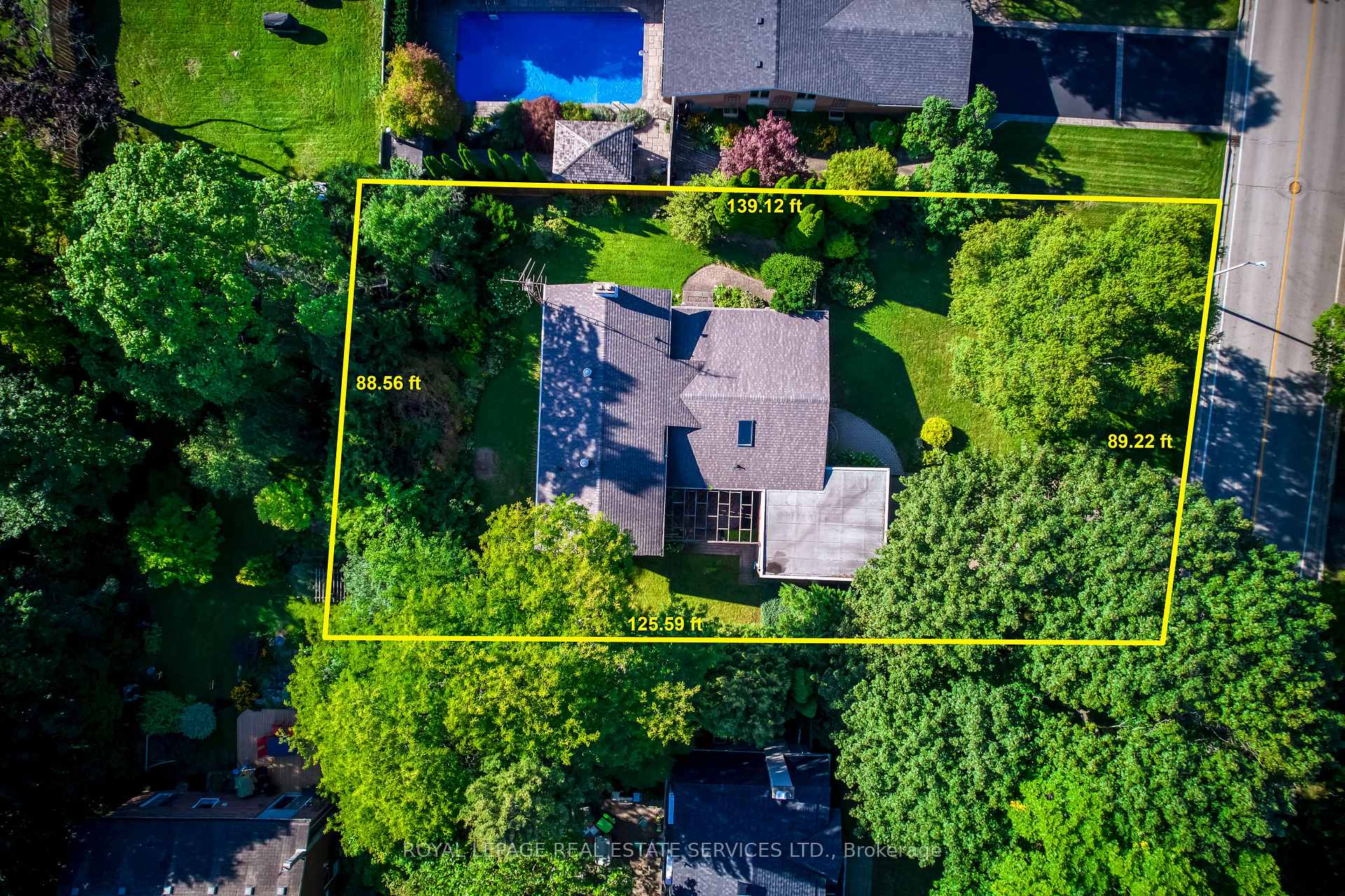 130 Solingate Drive Oakville Ontario Canada Sale residential Wisam Askar Royal LePage Real Estate Services Ltd., Brokerage*