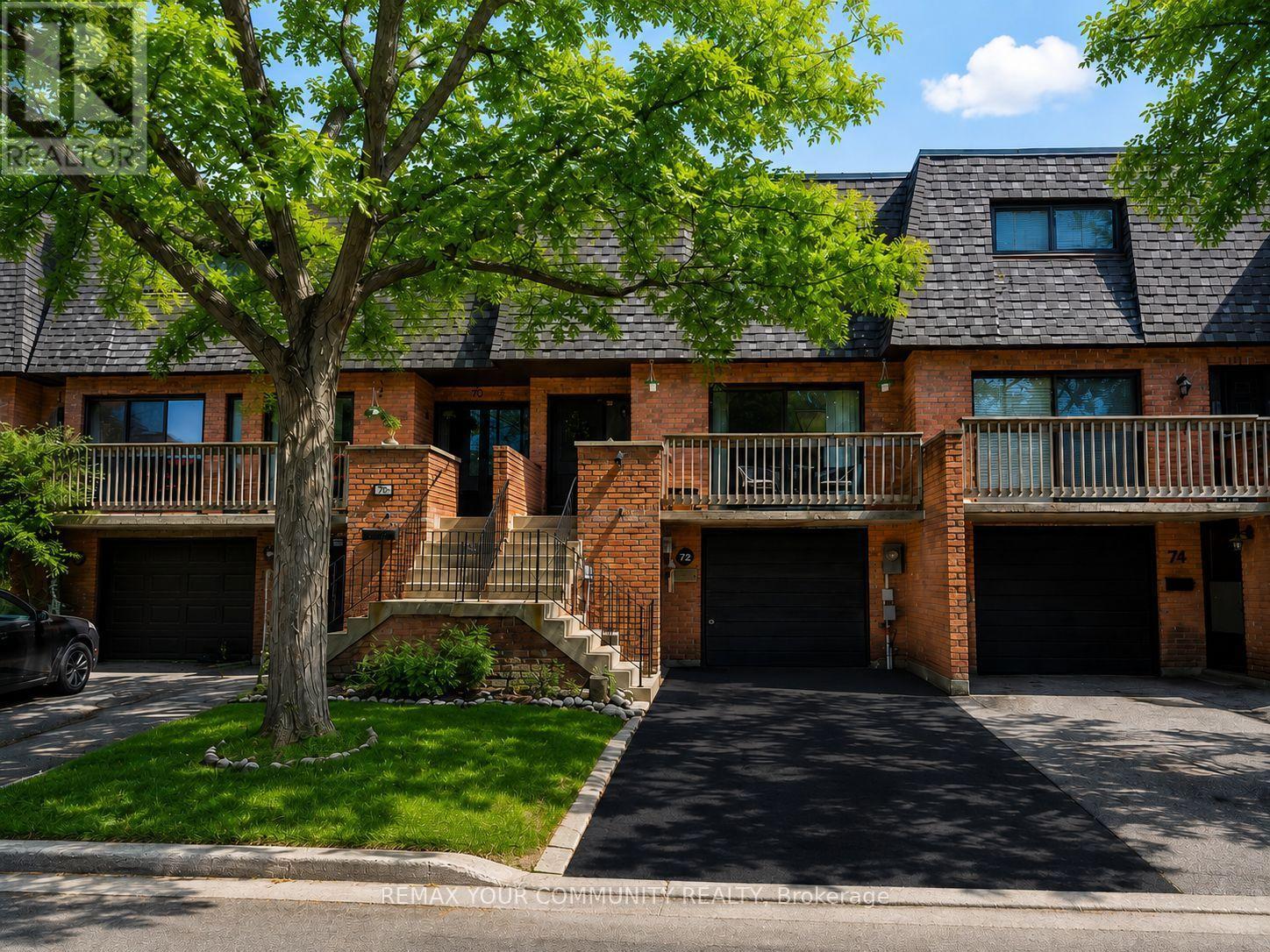 16 - 72 Ashglen Way Markham Ontario Canada Sale residential Opal Hustins, ASA, AEA Re/Max YOUR COMMUNITY REALTY