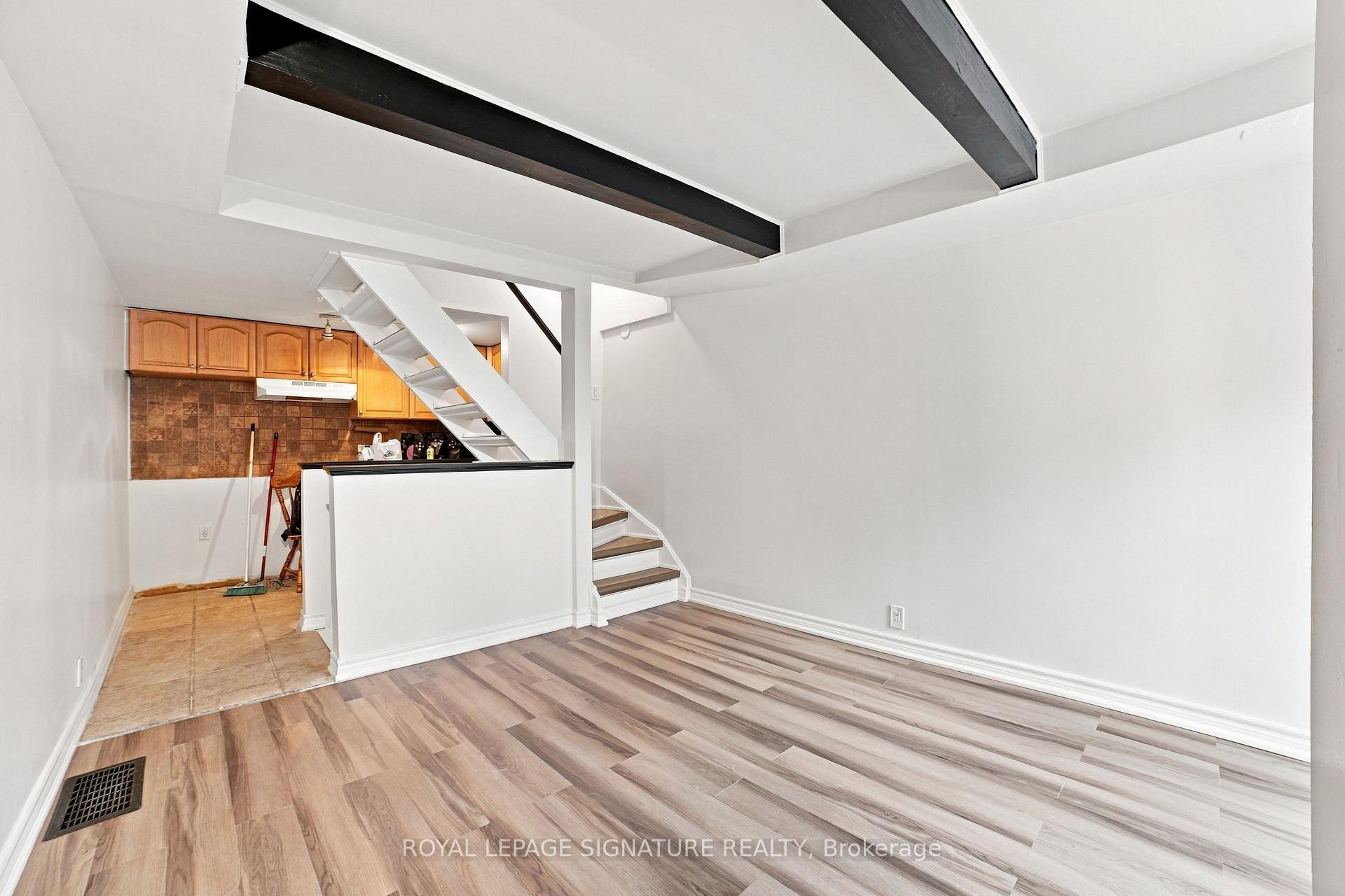 18 - 325 Jarvis Street Toronto Ontario Canada Sale residential Dhritiman Roy Royal LePage Signature Realty, Brokerage *
