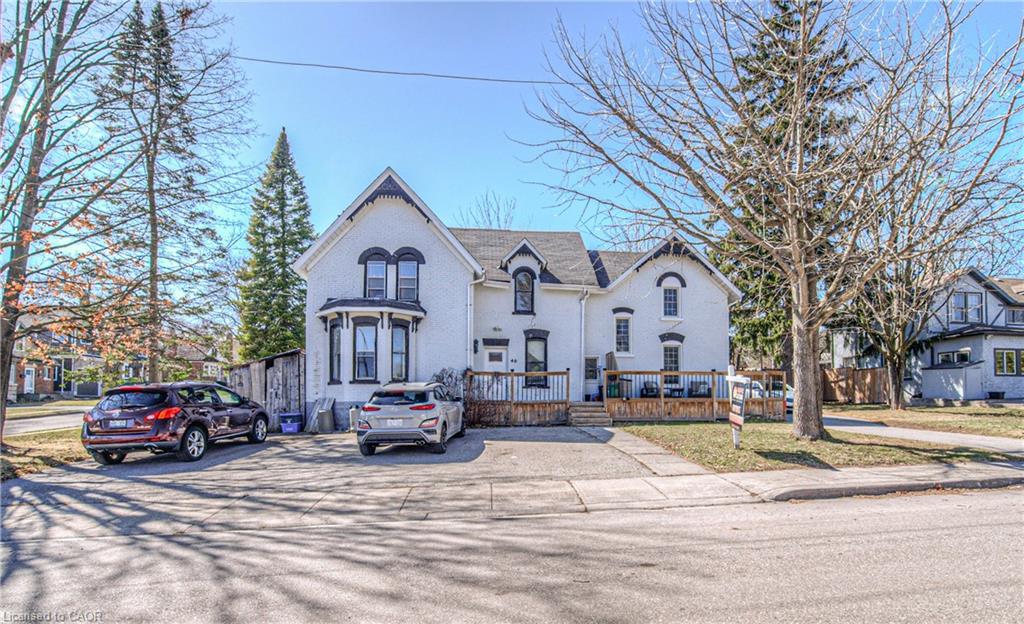 40 John Street Cambridge Ontario Canada Sale residential Joana Laundern InCom Brokerage Sample