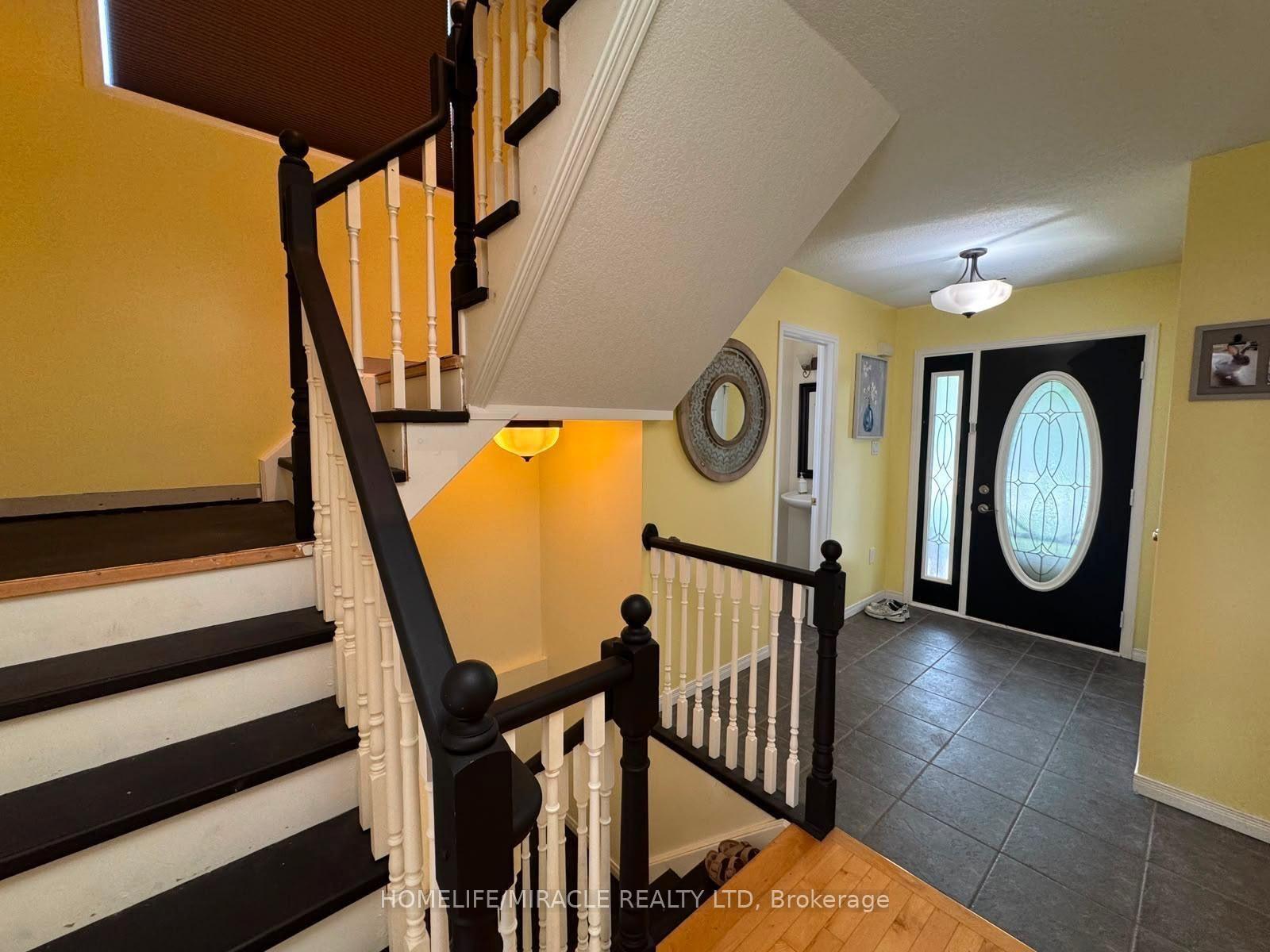50 Buckingham Street Orangeville Ontario Canada Rent residential   HomeLife/Miracle Realty Ltd., Brokerage*