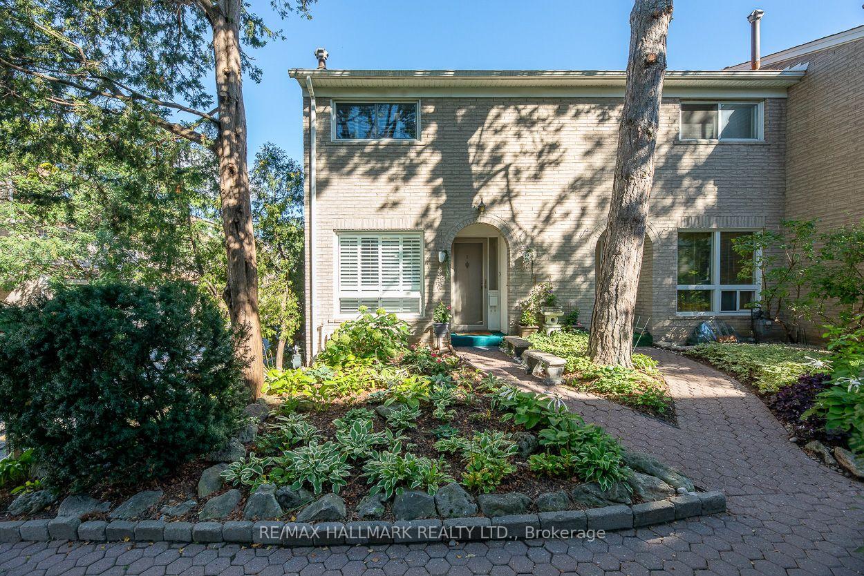 1 - 83 Rameau Drive Toronto Ontario Canada Sale residential MNG Team HomeLife/ROMANO Realty Ltd., Brokerage