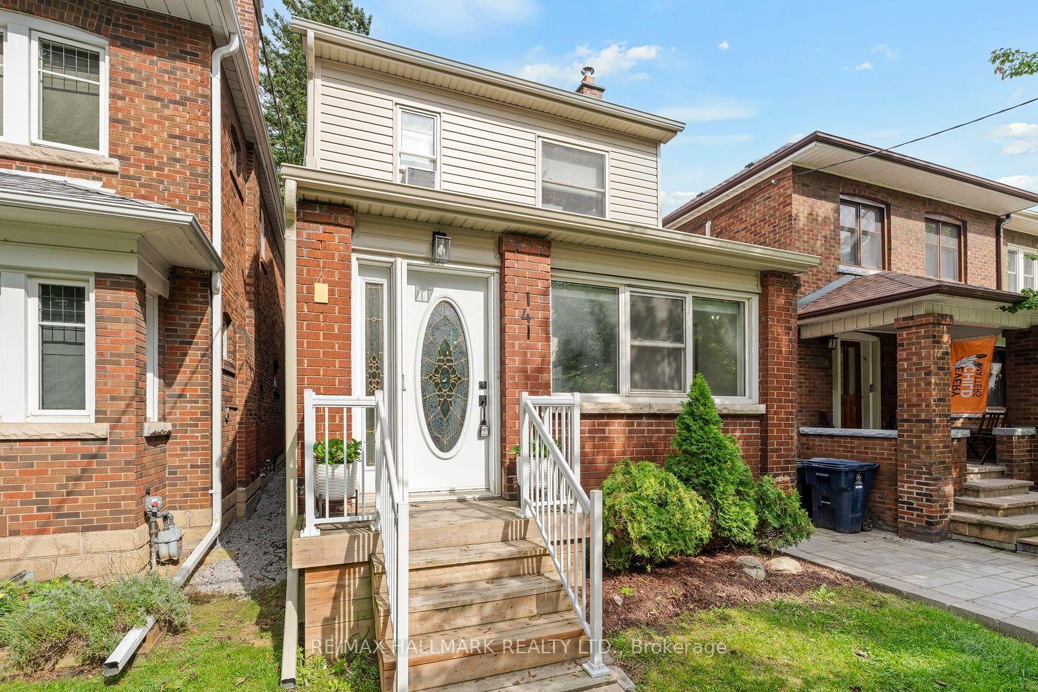 141 Humbercrest Boulevard Toronto Ontario Canada Sale residential Megan Salas InCom Example New Demo Office