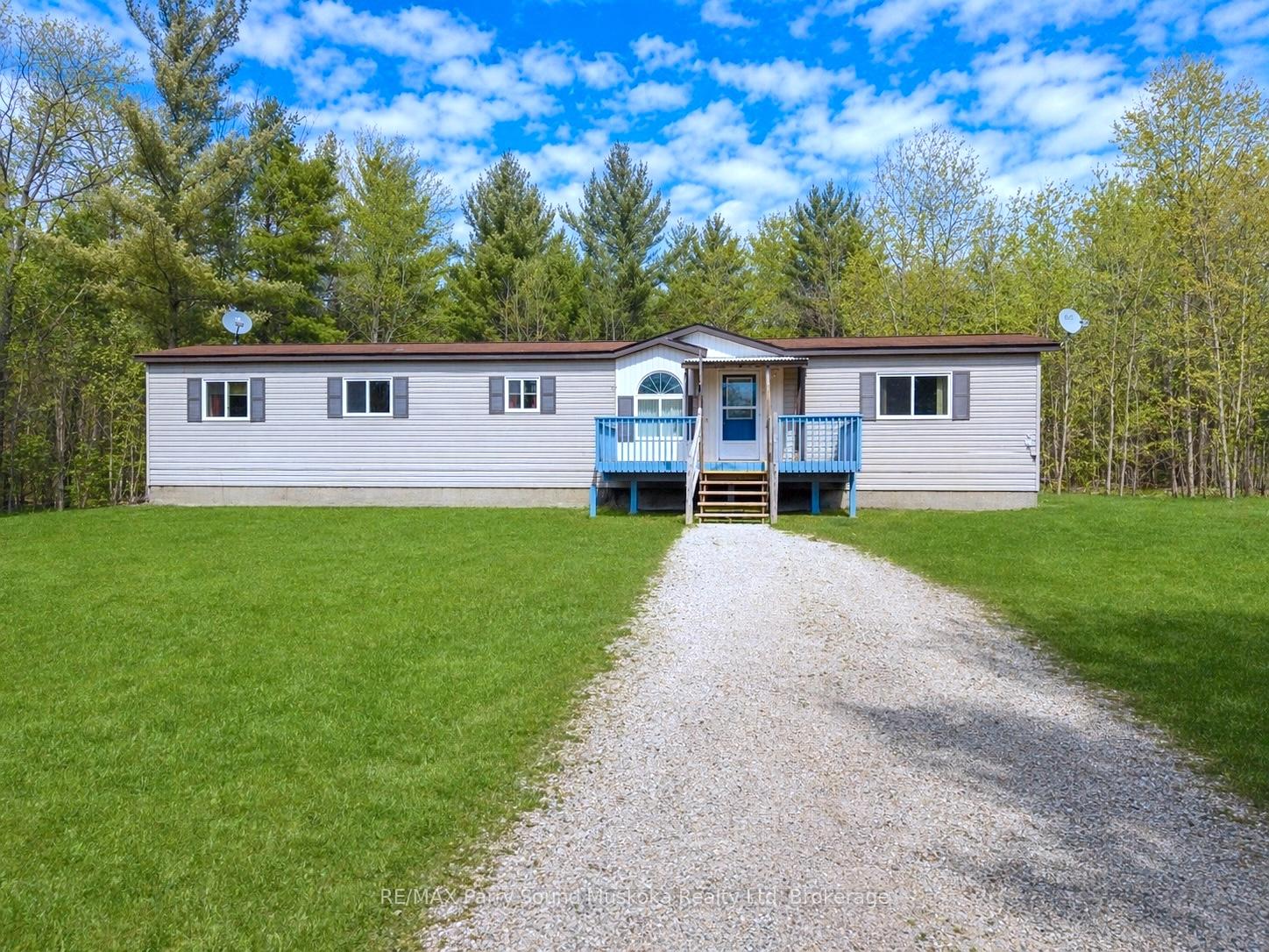 3 Little's Lane Carling Ontario Canada Sale residential Gary Phillips RE/MAX PARRY SOUND MUSKOKA REALTY LTD., BROKERAGE*