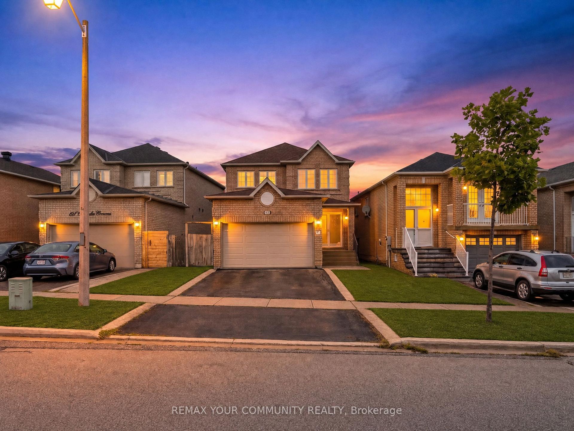 129 Colombo Crescent Vaughan Ontario Canada Sale residential John De Carvalho Re/Max Your Community Realty, Brokerage