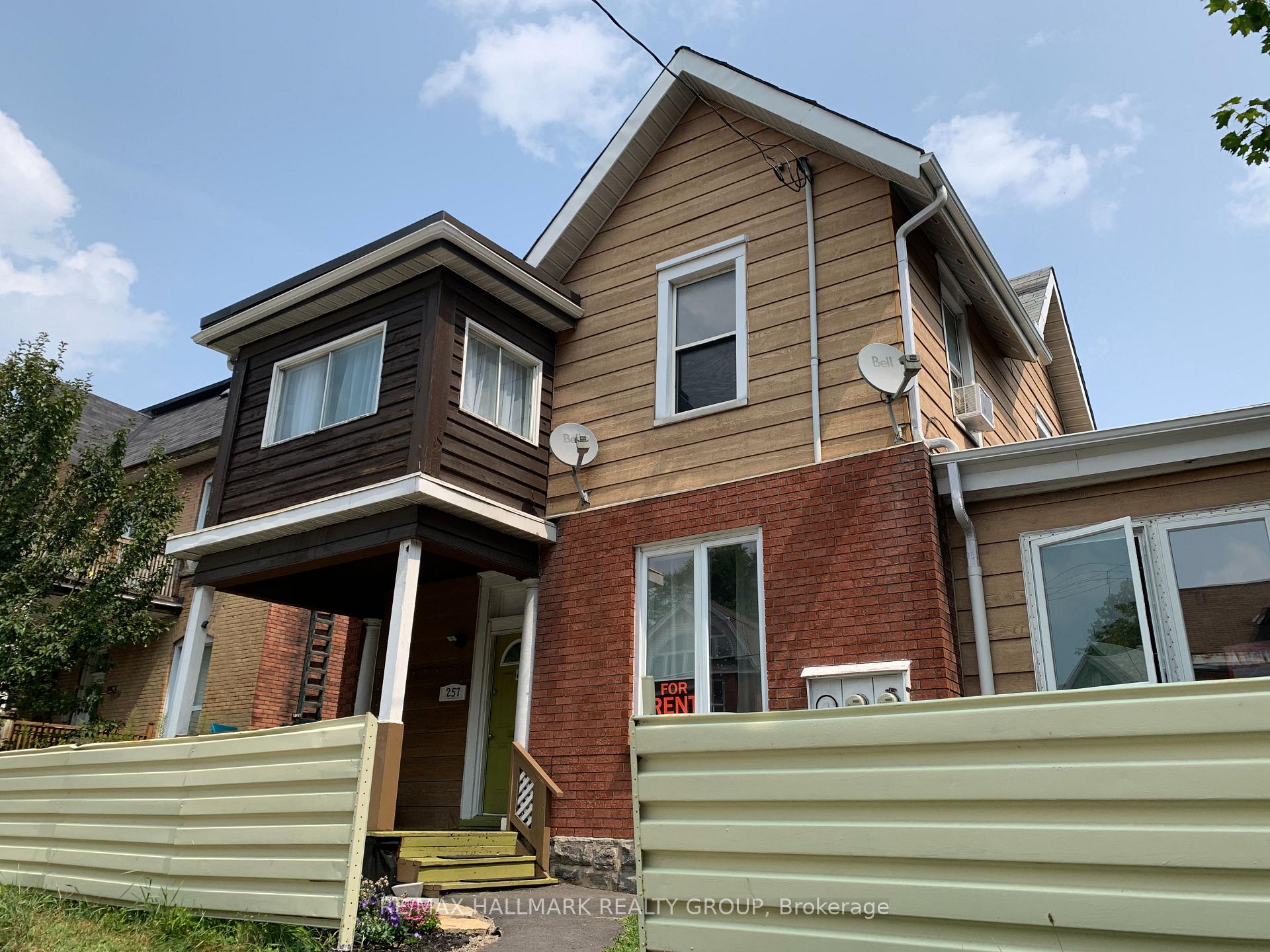 1 - 257 Bronson Avenue Ottawa Ontario Canada Rent residential Spinder Hundal Right at Home Realty, Brokerage*