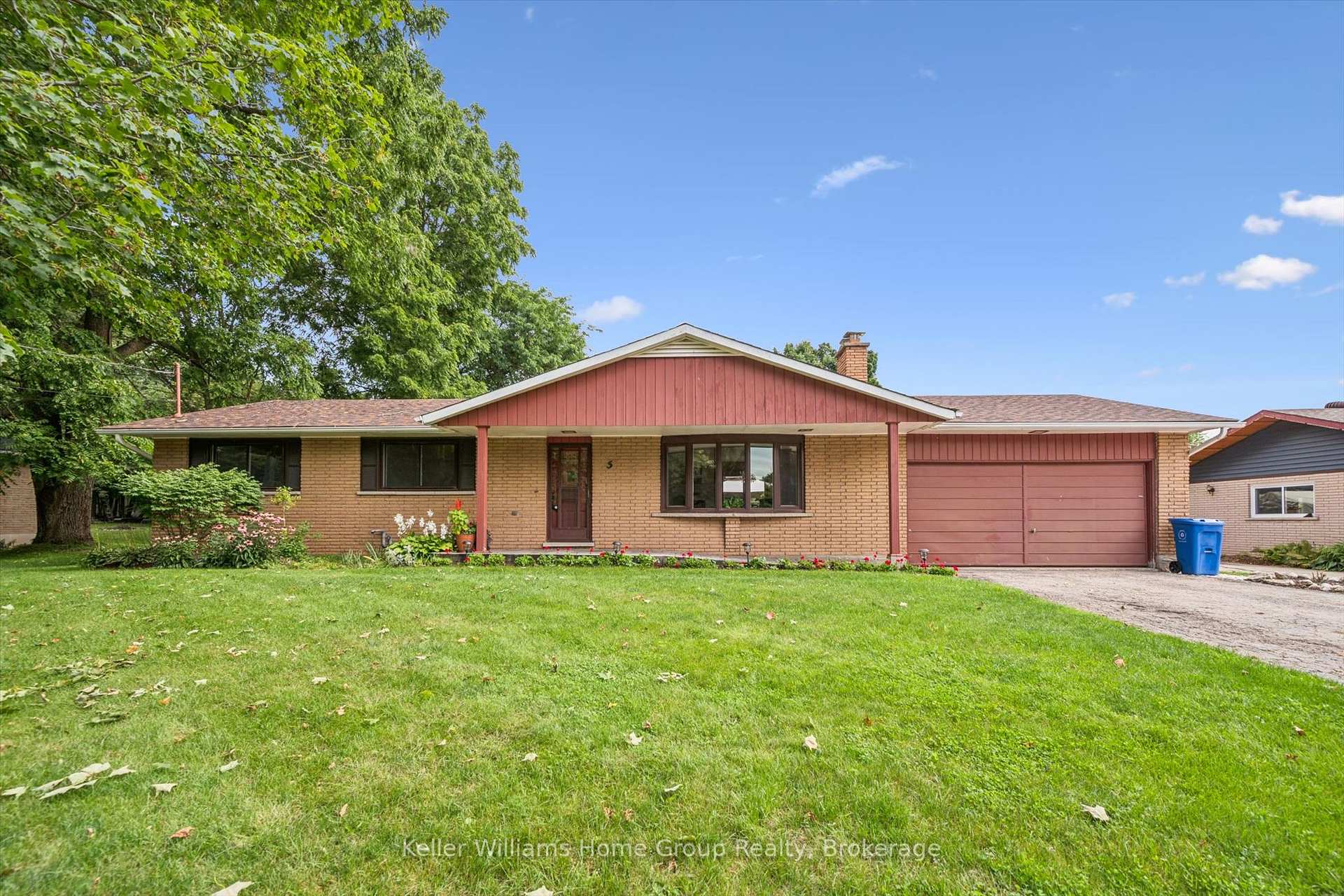5 Cuthbert Street Centre Wellington Ontario Canada Sale residential   Keller Williams Home Group Realty, Brokerage*