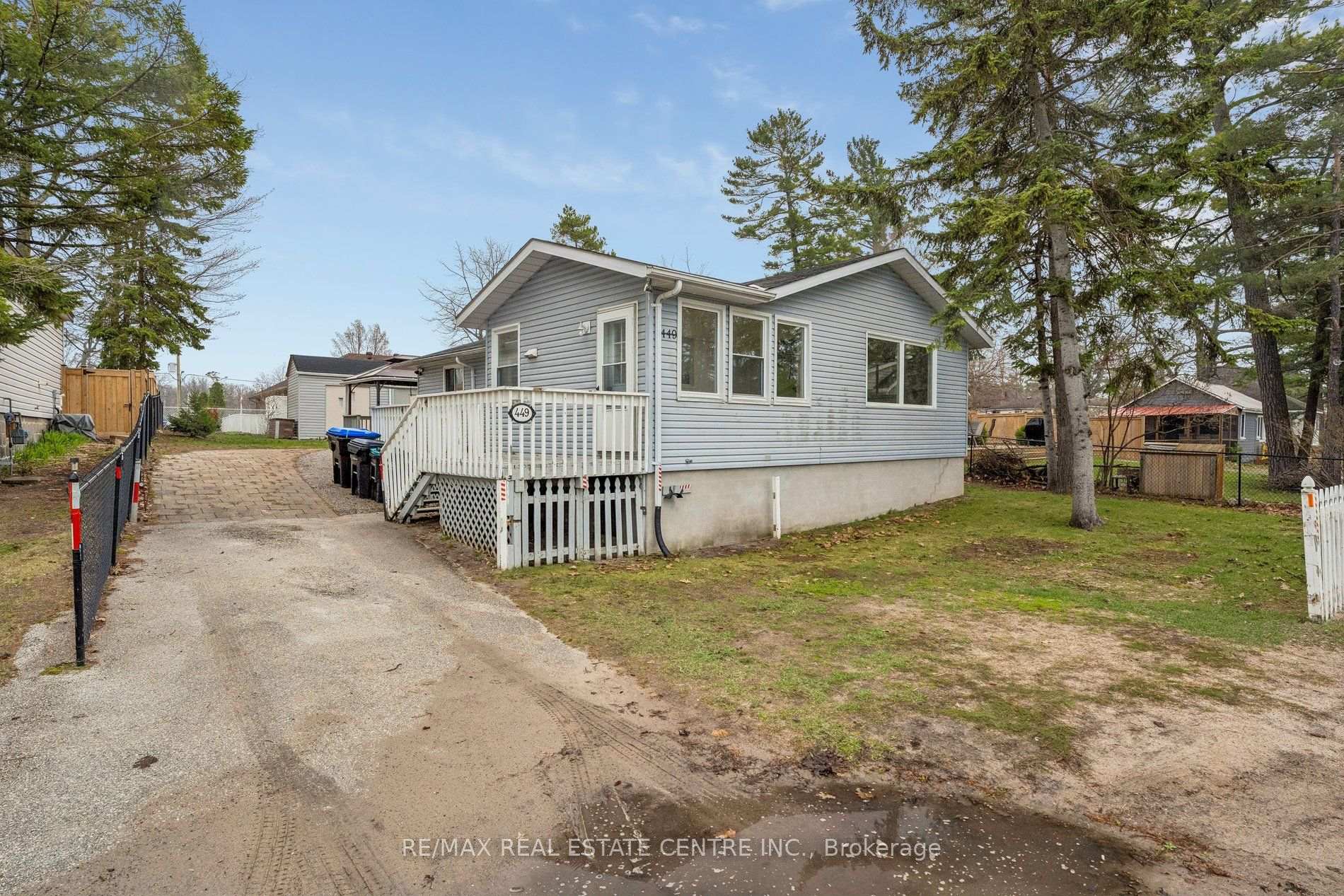 449 Mosley Street Wasaga Beach Ontario Canada Sale residential   The Picot Team - Chestnut Park Real Estate Brokerage