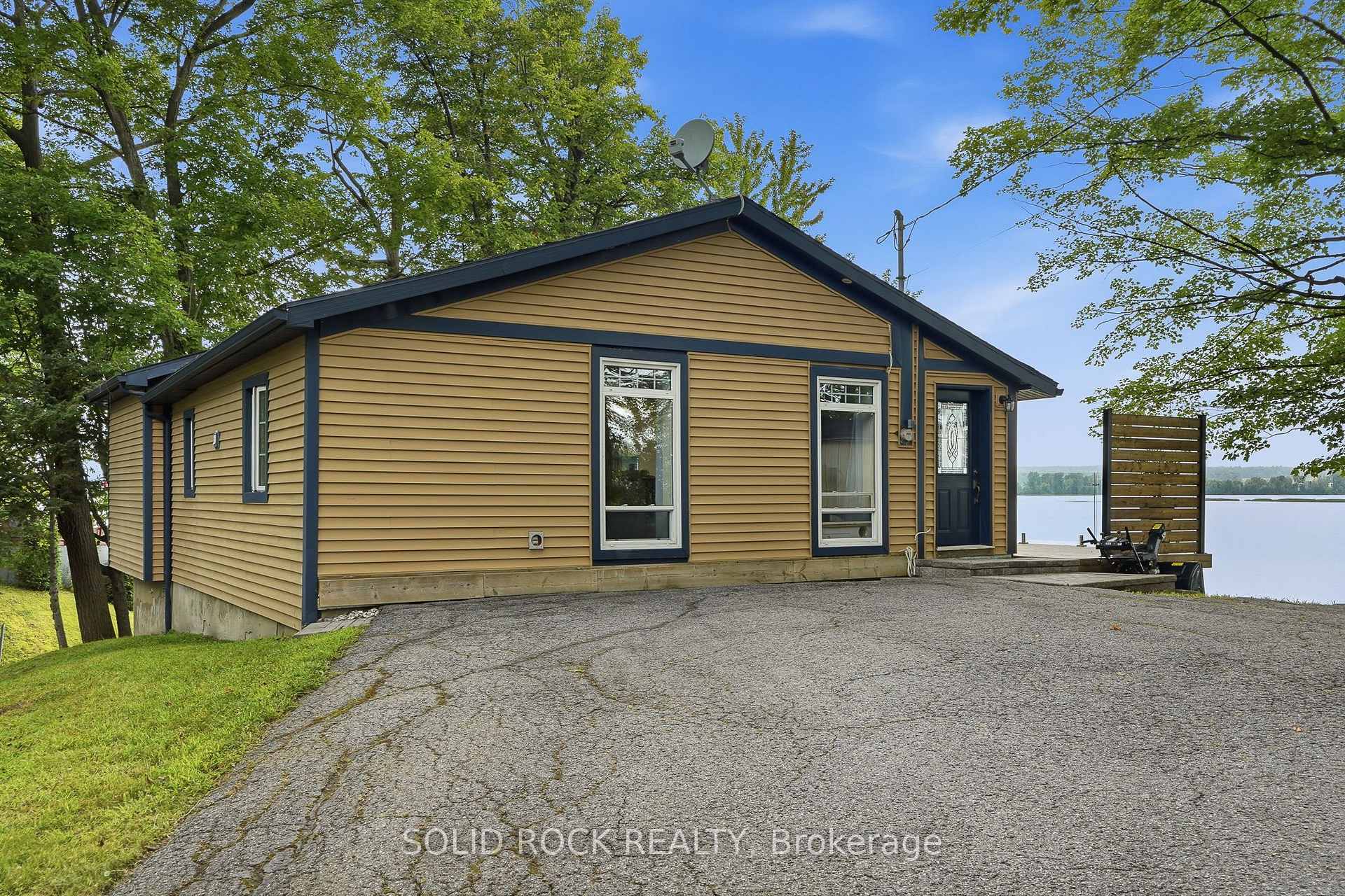 41 - 3435 Old Highway 17 Road Clarence-Rockland Ontario Canada Sale residential Darren Villeneuve SOLID ROCK REALTY Brokerage*