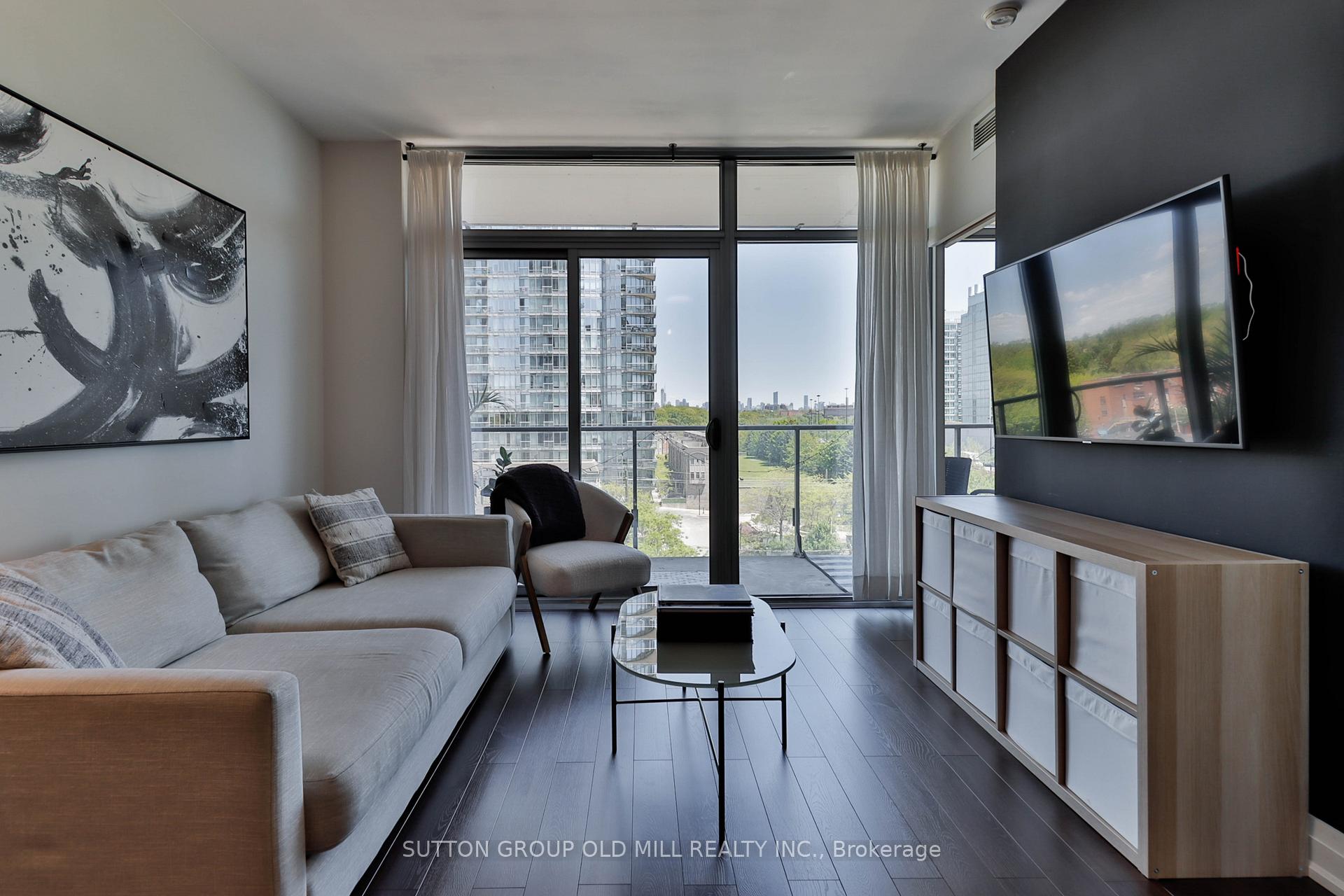 602 - 103 The Queensway Toronto Ontario Canada Sale residential Irena Bendi Sutton Group Old Mill Realty Inc., Brokerage *