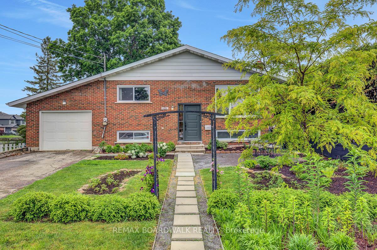 101 Park Avenue Carleton Place Ontario Canada Sale residential Kelly Webster Details Realty Inc. Brokerage*
