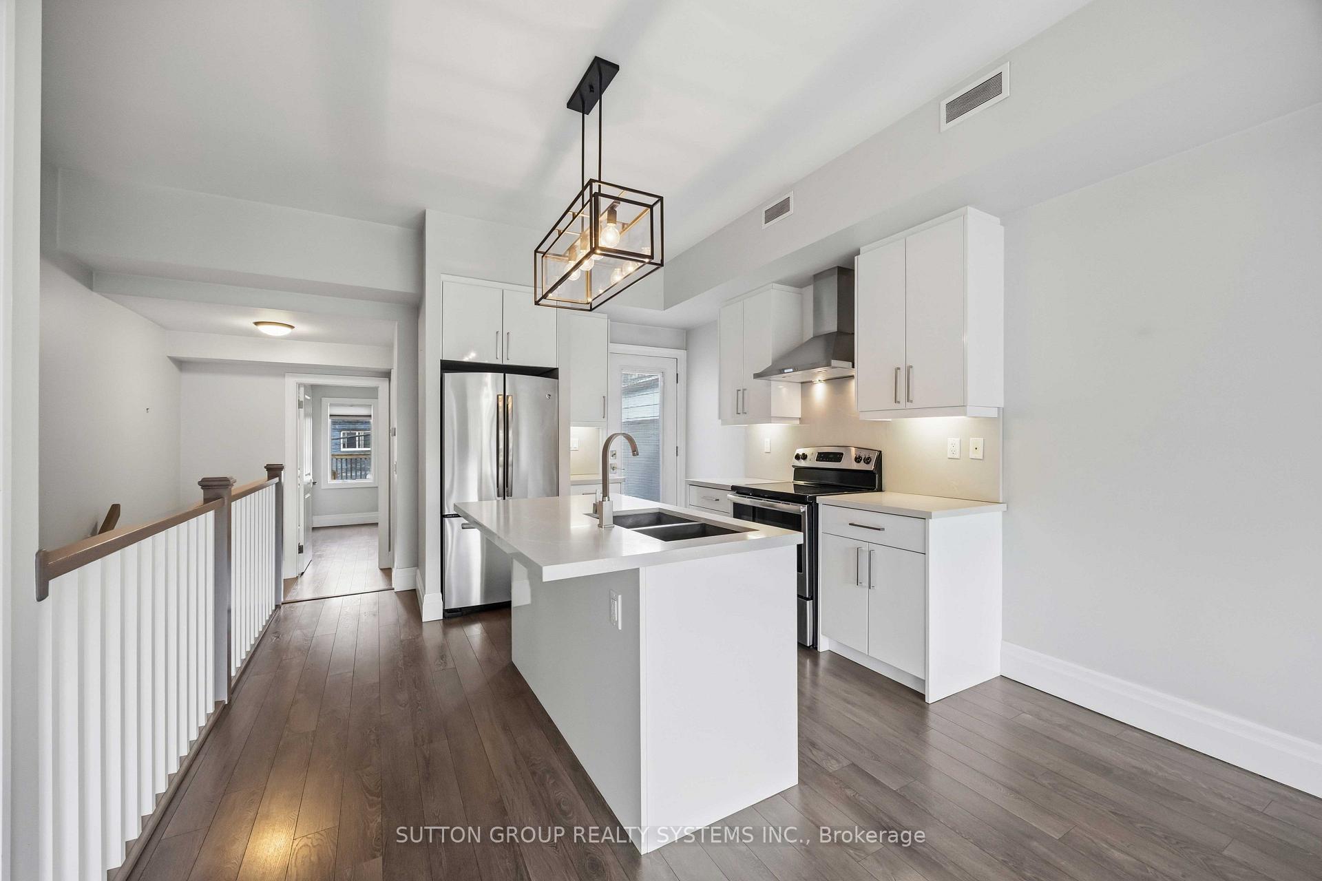 2 - 726 Richmond Street W Toronto Ontario Canada Rent residential Balvinder (Bally) Dhammu Acro Gold Realty Inc., Brokerage*