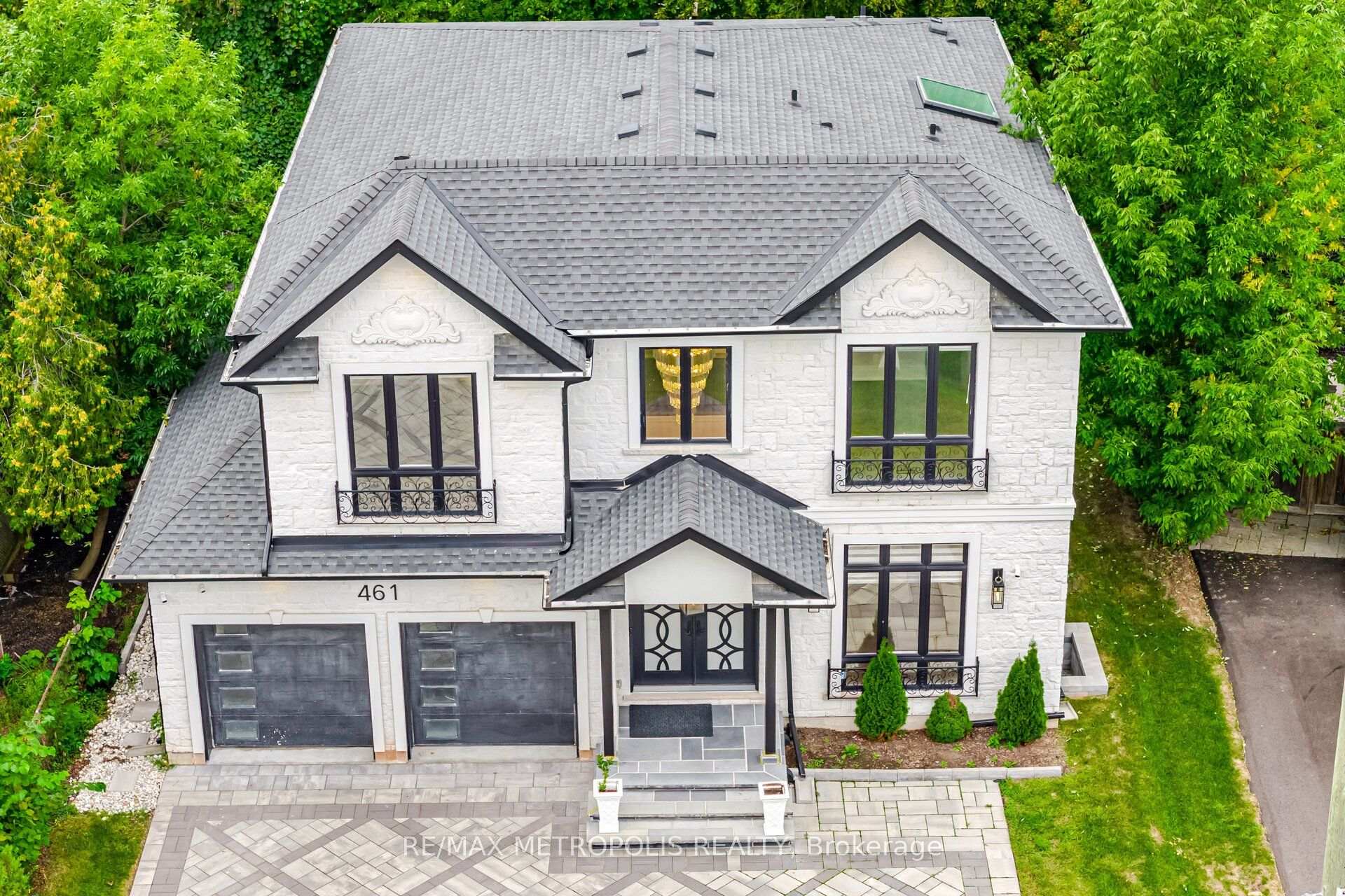 461 Sandlewood Road N Oakville Ontario Canada Rent residential   RE/MAX Metropolis Realty Brokerage*
