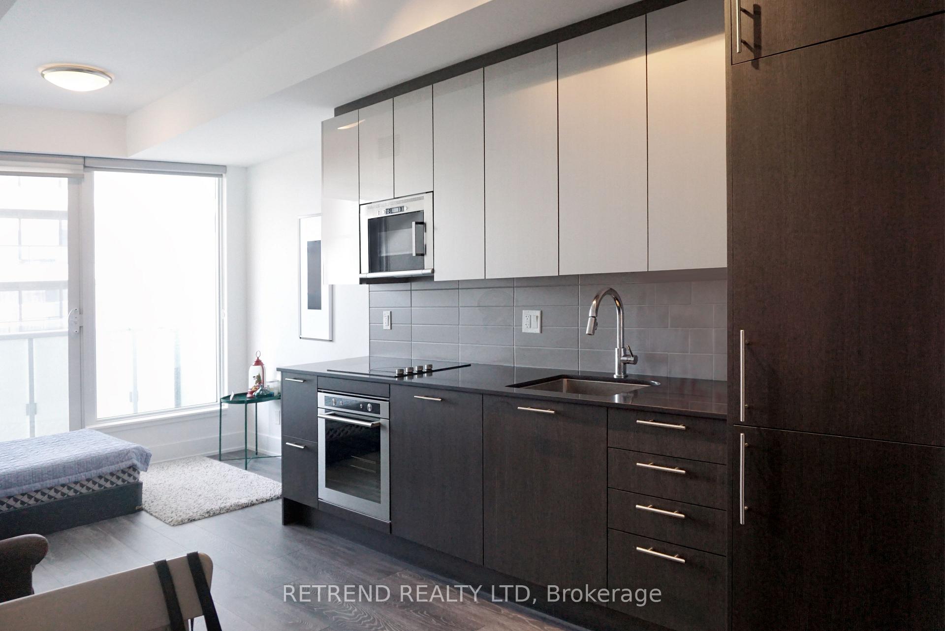 2206 - 403 Church Street Toronto Ontario Canada Rent residential Varun Mathur RE/MAX PARADIGM REAL ESTATE Brokerage*