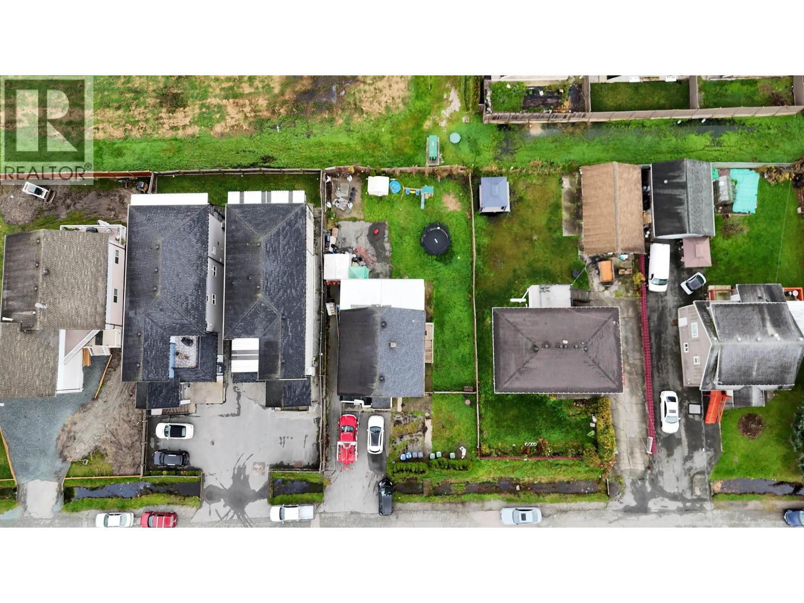 347 PEMBINA STREET New Westminster British Columbia Canada Sale residential Gonzalo Santos PREC Real Broker B.C. Ltd.