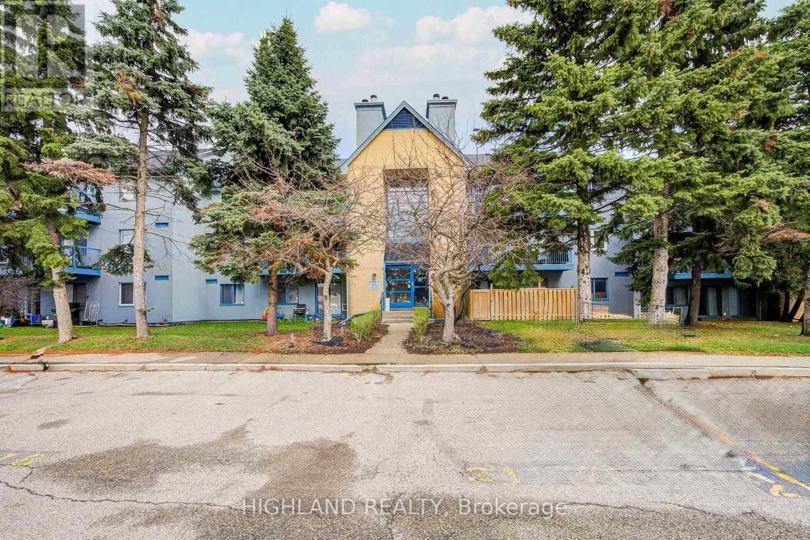 1033 - 95 Trailwood Drive Mississauga Ontario Canada Rent residential Cliff Barron RE/MAX Real Estate Centre, Inc., Brokerage *