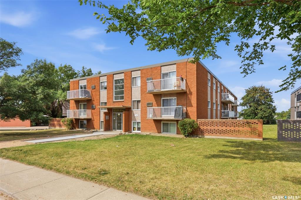 21 - 106 104th STREET E Saskatoon Saskatchewan Canada Sale residential Troy Walkington Realty Executives Saskatoon