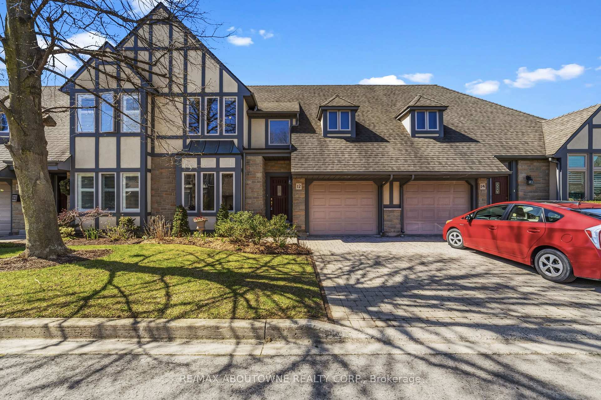 12 - 575 Simcoe Street Niagara-On-The-Lake Ontario Canada Sale residential Luisa Volkers RE/MAX Aboutowne Realty Corp., Brokerage *