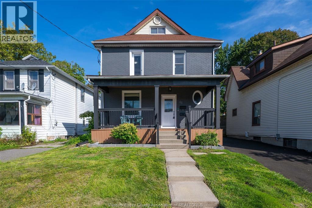 48 BROCK STREET East Oshawa Ontario Canada Sale residential Megan Salas InCom Example New Demo Office