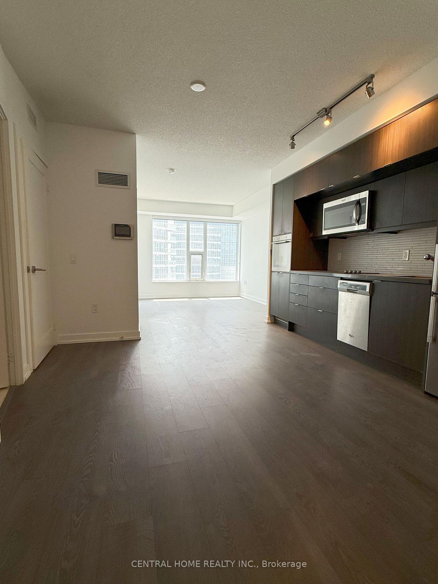 1509 - 10 York Street Toronto Ontario Canada Rent residential ANDREI LIPATOV Central Home Realty Inc. Brokerage*