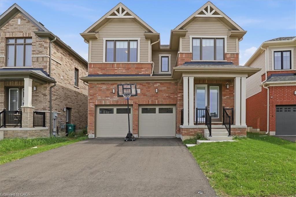 18 John Carpenter Road Ayr Ontario Canada Sale residential John Moniz RE/MAX Real Estate Centre Inc., Brokerage*