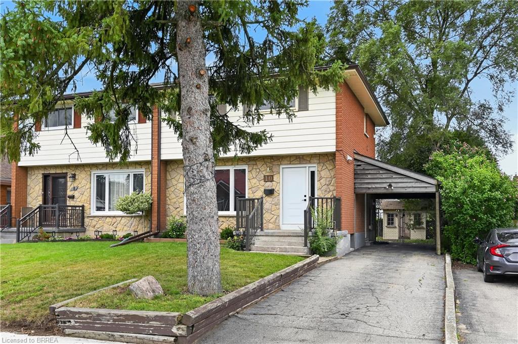 10 Elmwood Avenue Brantford Ontario Canada Sale residential Amy Sheffar RE/MAX Twin City Realty Inc., Brokerage *