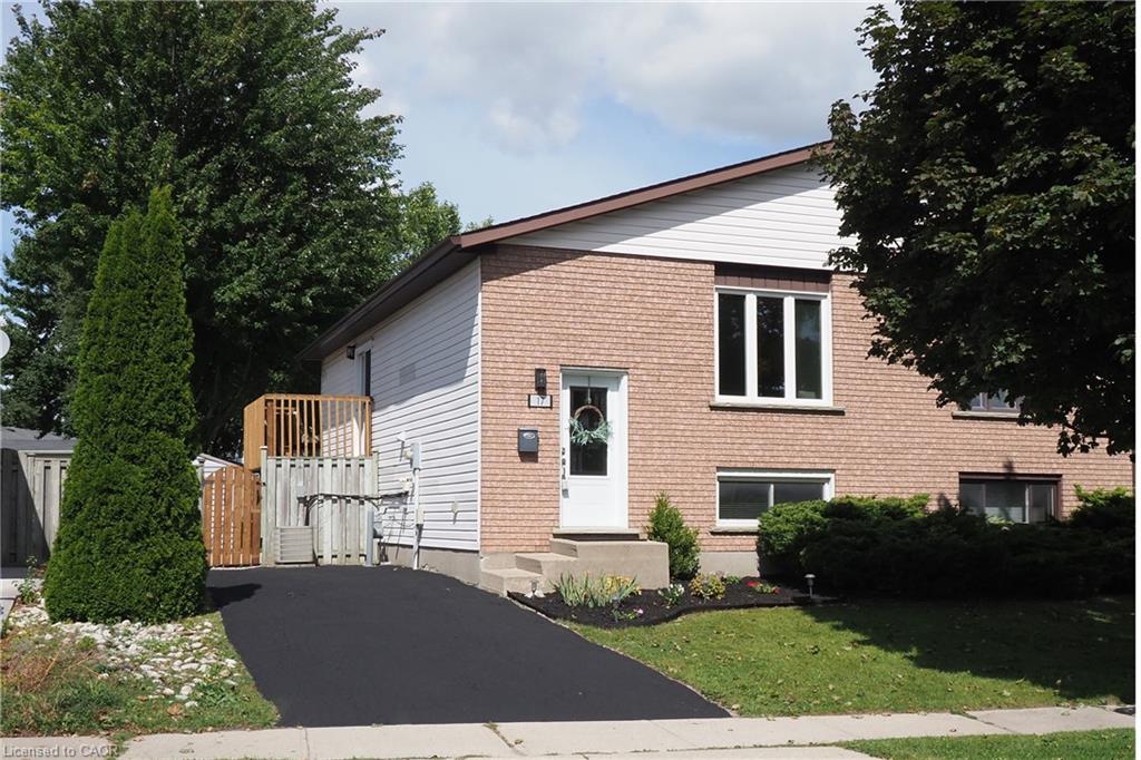 17 Dyer Court Cambridge Ontario Canada Sale residential Megan Salas InCom Example New Demo Office