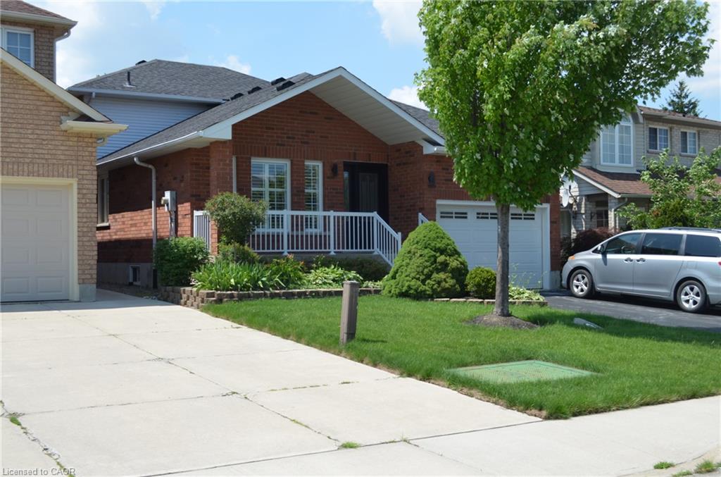 Lower - 275 Locheed Drive Hamilton Ontario Canada Rent residential Megan Salas InCom Example New Demo Office