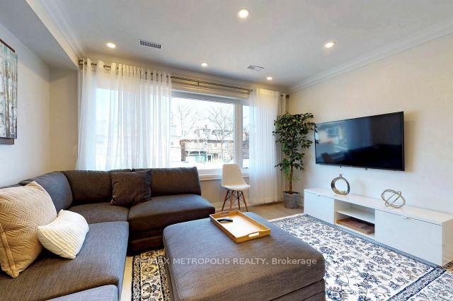 2nd & 3rd Floor - 41 Beatrice Street Toronto Ontario Canada Rent residential Megan Salas InCom Example New Demo Office