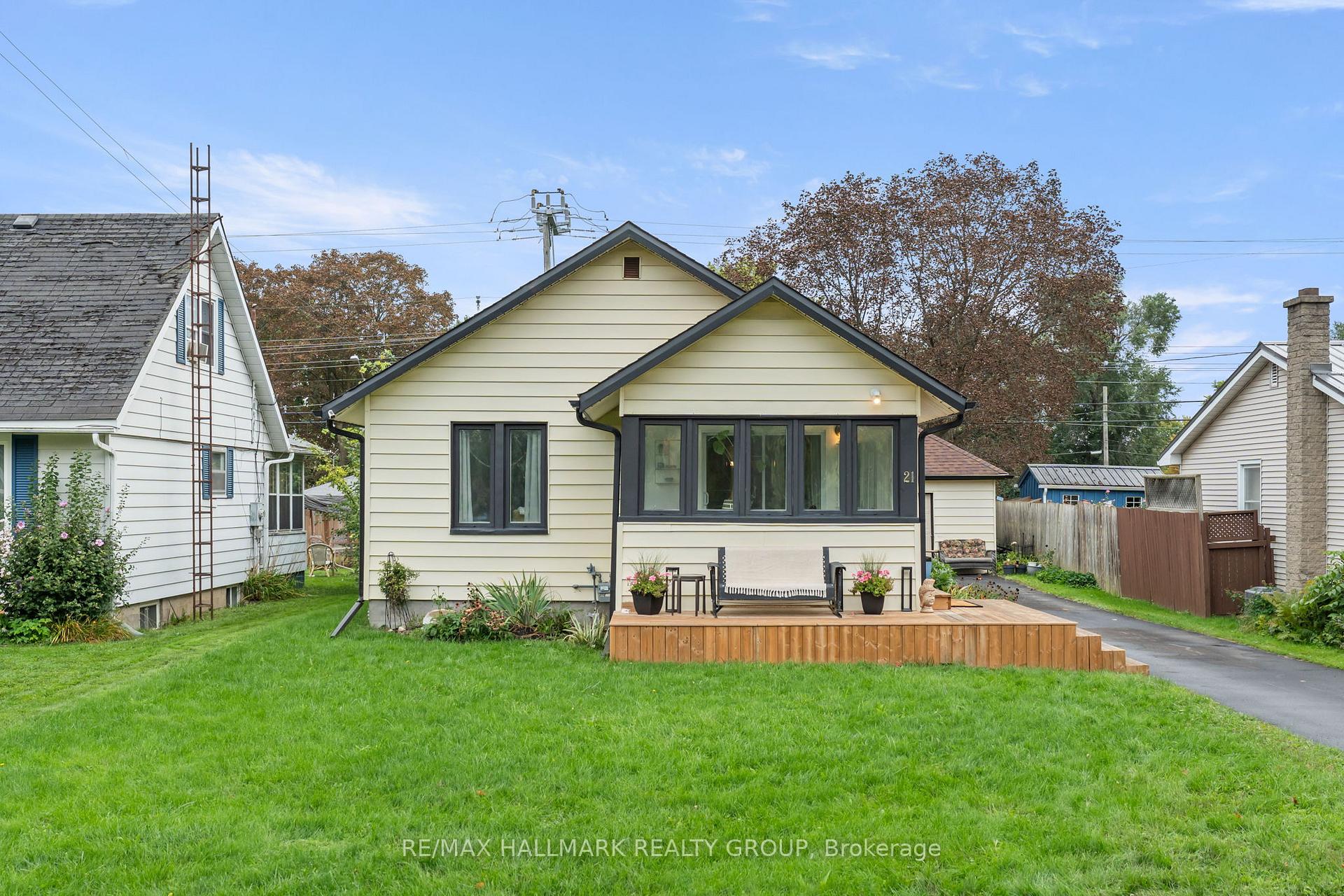 21 Sevenoaks Avenue Brockville Ontario Canada Sale residential   HomeLife/DLK Real Estate Ltd., Brokerage*