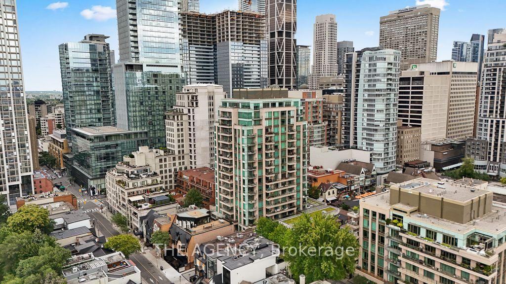 902 - 80 Yorkville Avenue Toronto Ontario Canada Sale residential Zac Koshy RE/MAX Realtron Realty Inc., Brokerage*