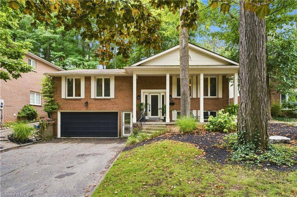 24 Primrose Path Kitchener Ontario Canada Sale residential Arch Sharma HomeLife Power Realty Inc., Brokerage