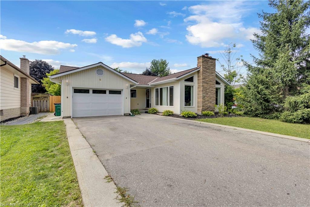 218 Northumberland Street Ayr Ontario Canada Sale residential Mandy Roth RE/MAX TWIN CITY REALTY INC., BROKERAGE*