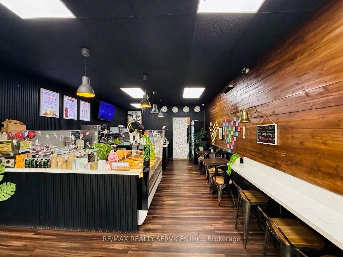 11 Queen Street W Brampton Ontario Canada Sale commercial Simi Kaur Team HomeLife/Miracle Realty Ltd, Brokerage *