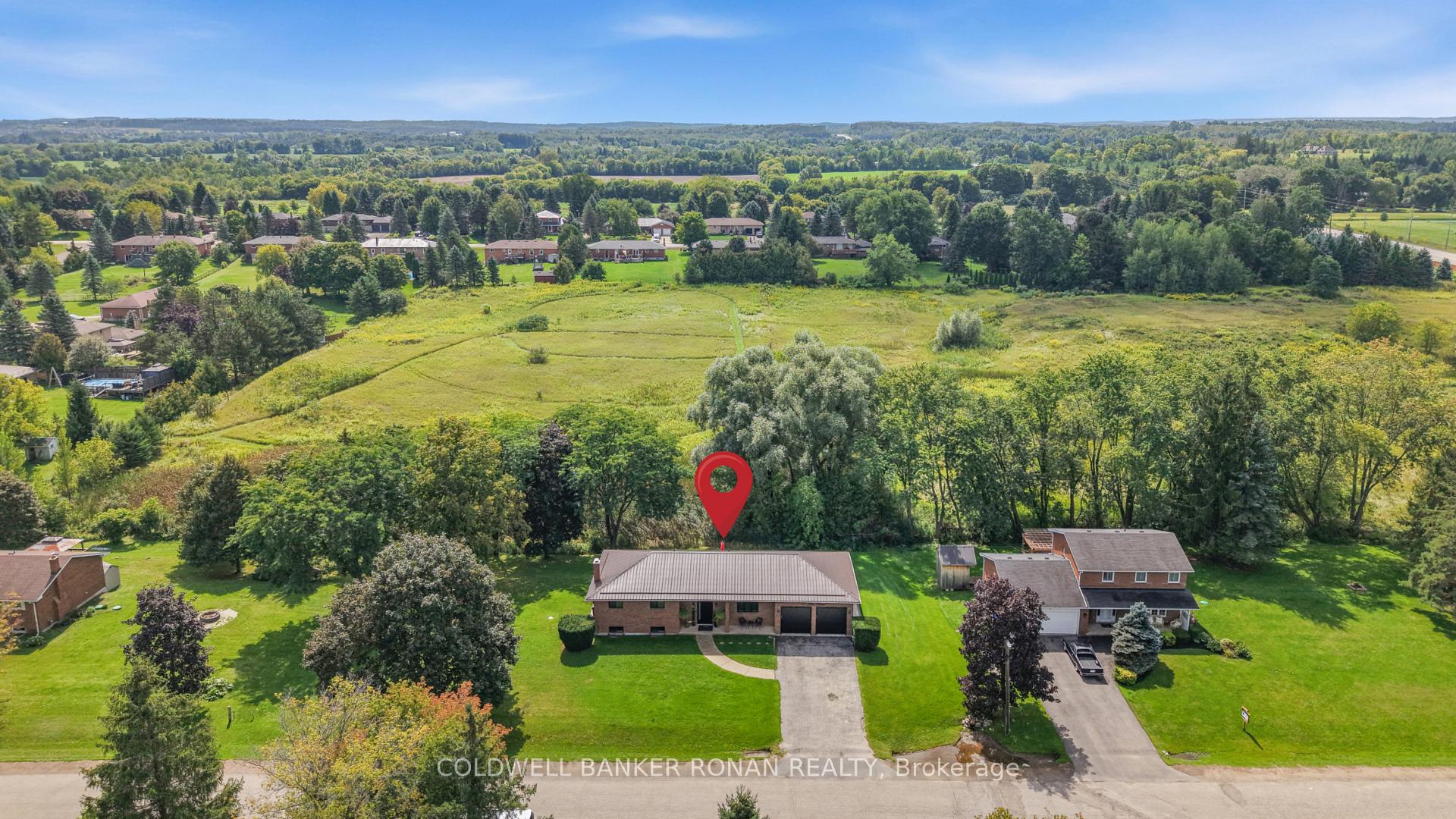 5 John Street Adjala-Tosorontio Ontario Canada Sale residential Wayne McGilvray Coldwell Banker Ronan Realty, Brokerage*
