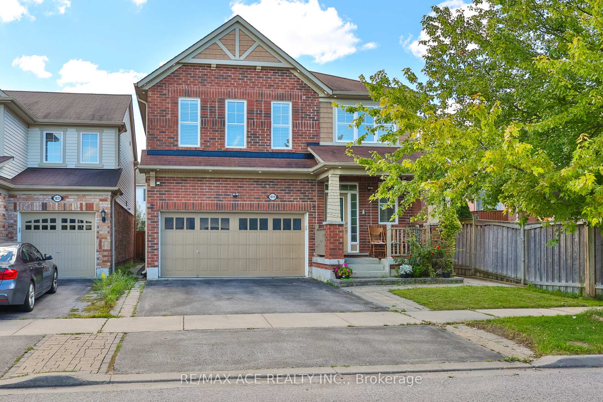 1819 Misthollow Drive Pickering Ontario Canada Sale residential Raj Hunjan RE/MAX Ace Realty Inc., Brokerage*