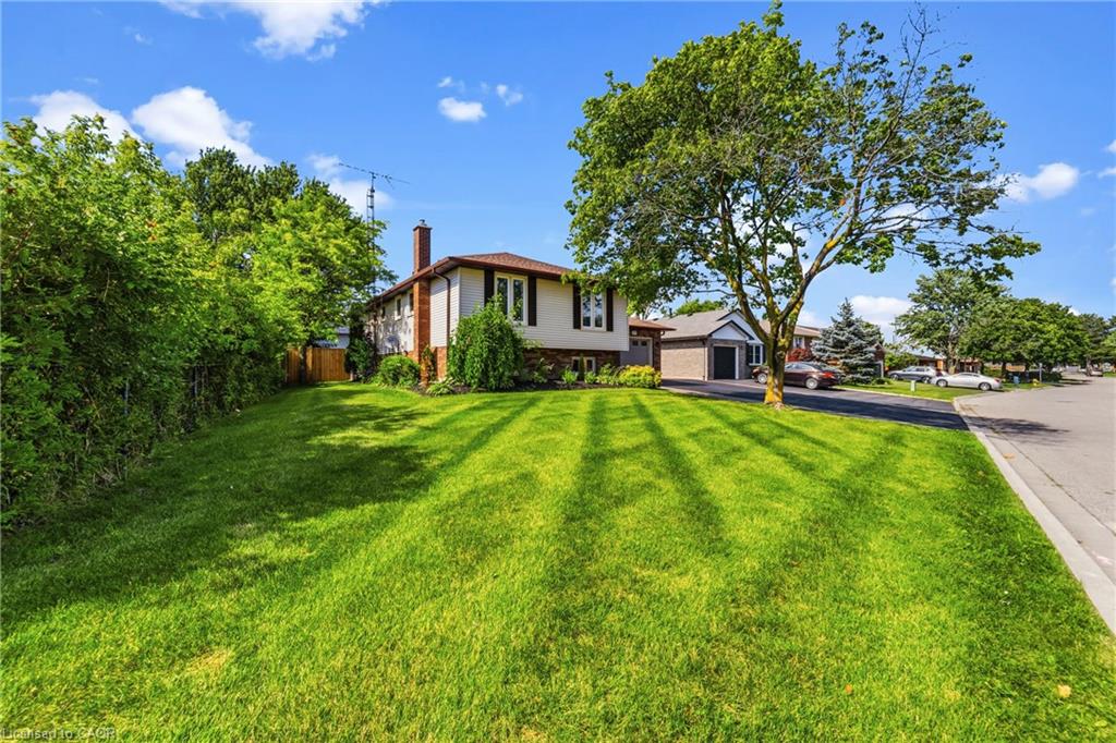 4 Ravine Crescent Townsend Ontario Canada Sale residential HomeLife Realty Services Inc.