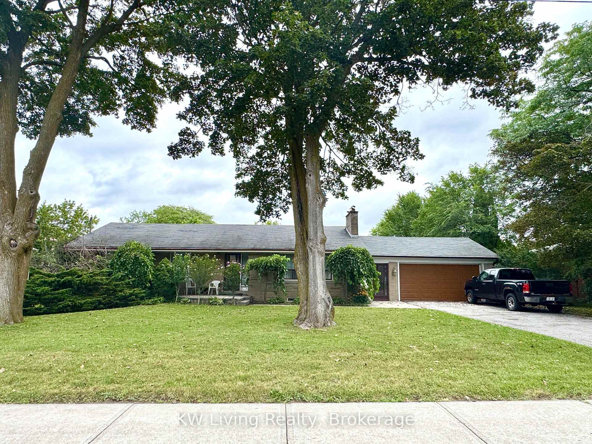 65 Glen Watford Drive Toronto Ontario Canada Sale residential Balvinder (Bally) Dhammu Acro Gold Realty Inc., Brokerage*