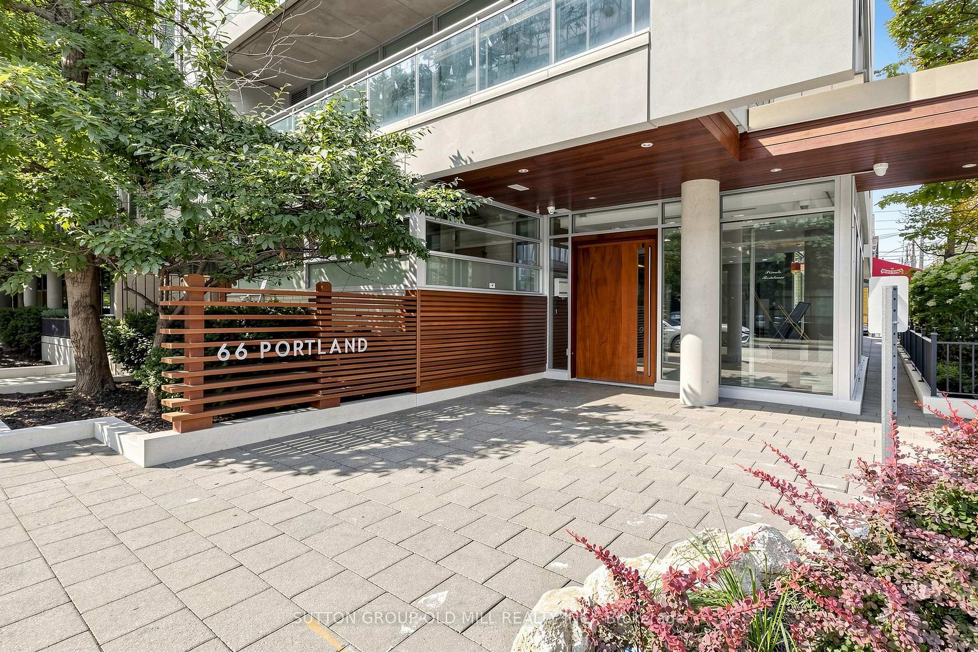 512 - 66 Portland Street Toronto Ontario Canada Rent residential Irena Bendi Sutton Group Old Mill Realty Inc., Brokerage *