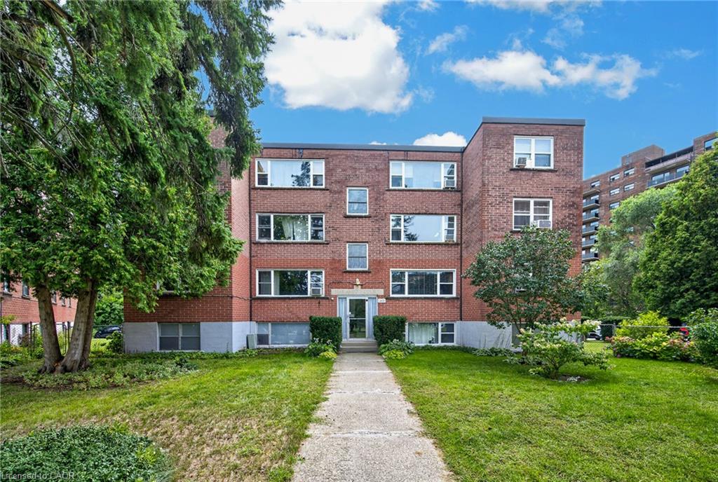 9 - 2422 New Street Burlington Ontario Canada Sale residential Matthew Maron Right at Home Realty, Brokerage*