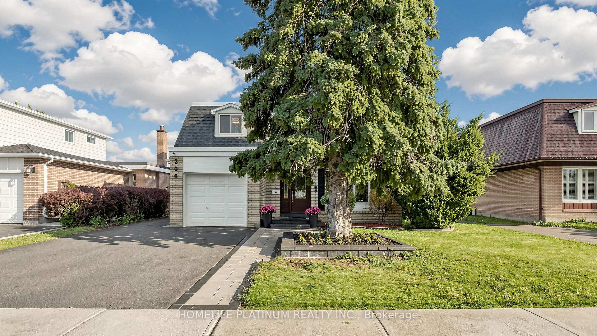 206 Mcmurchy Avenue S Brampton Ontario Canada Sale residential   Summit Realty Experts Inc., Brokerage*