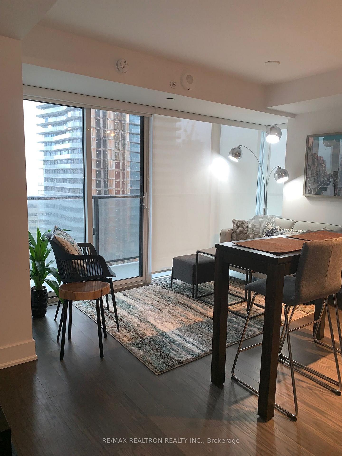 1805 - 955 Bay Street Toronto Ontario Canada Rented residential Maria Mitchell RE/MAX Realtron Realty, Inc. Brokerage*